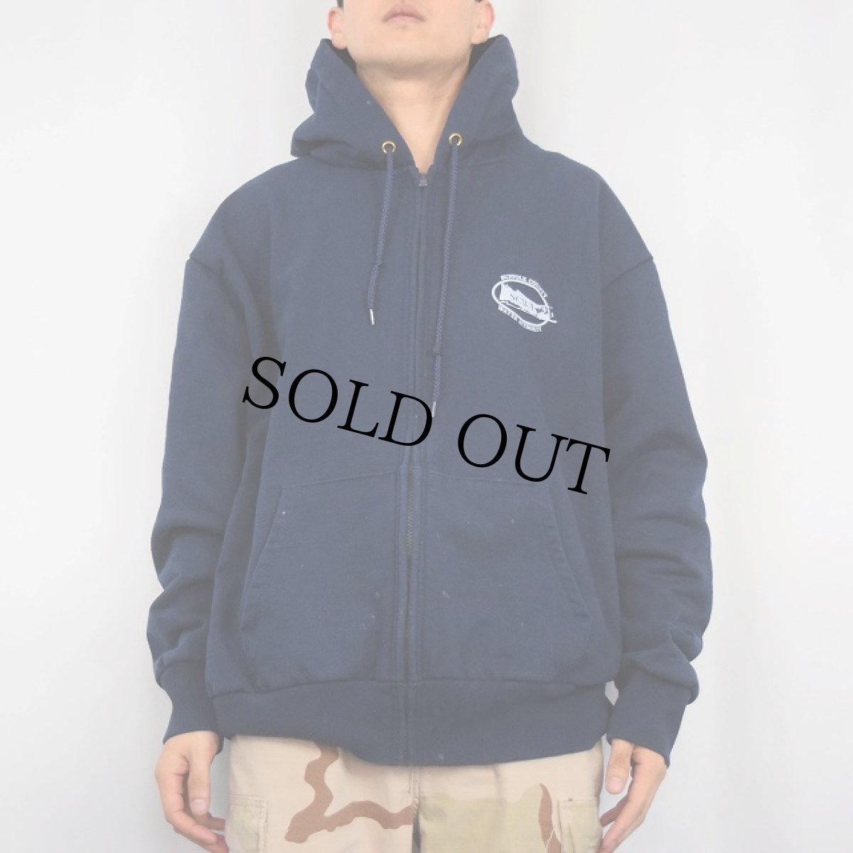 画像2: 90's CAMBER USA製 "SCWA" プリント 裏サーマル スウェットジップパーカー 2XL (2)