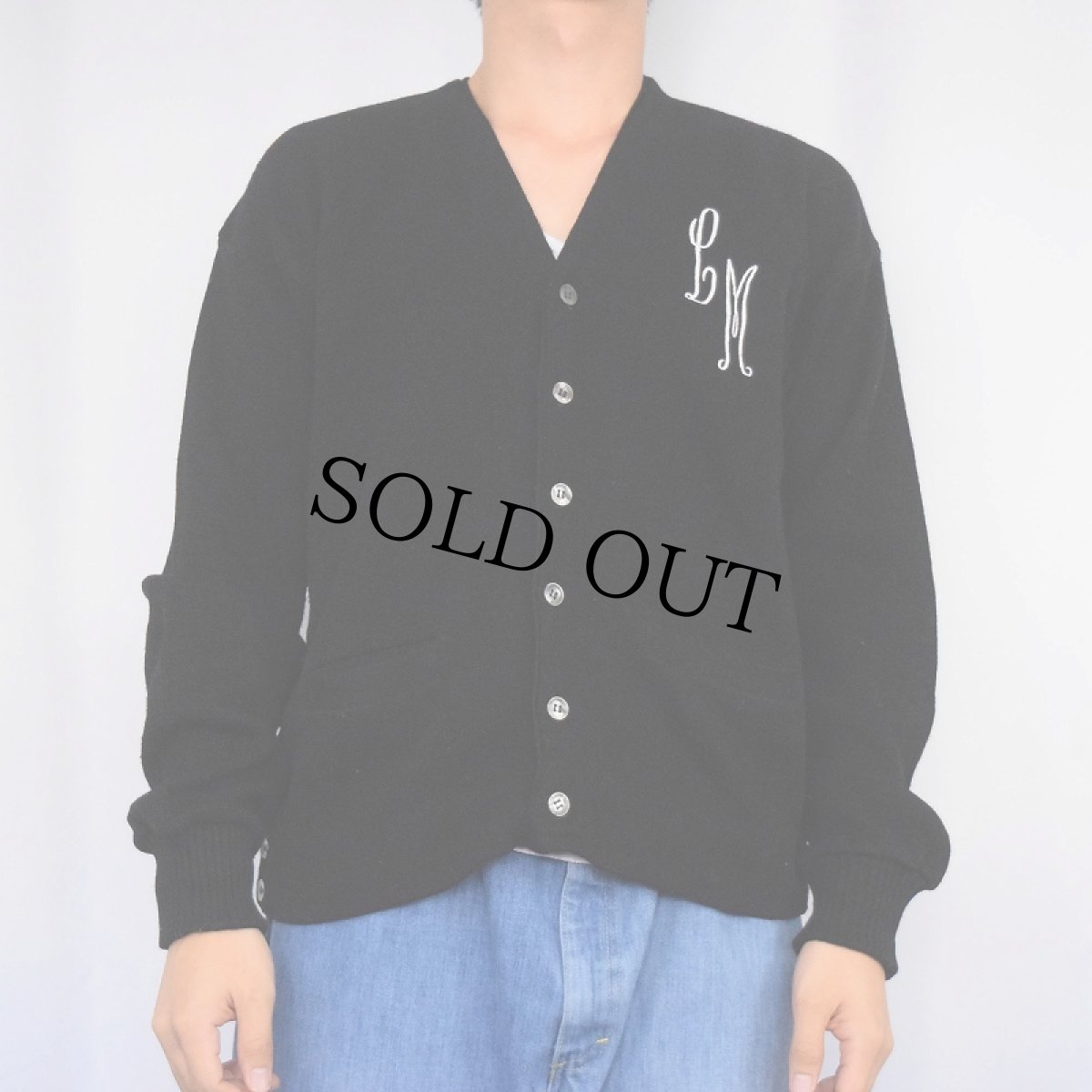 画像2: 60〜70's Penn Leigh 刺繍入り アクリル ニットカーディガン BLACK (2)