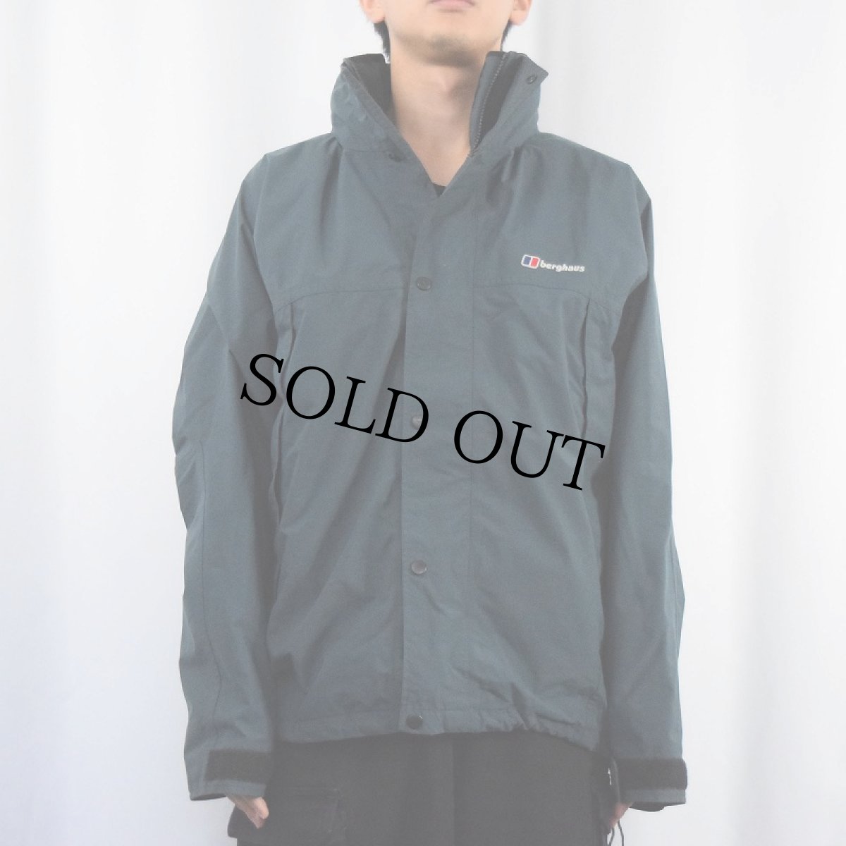 画像2: berghaus "GORE-TEX" ナイロンマウンテンパーカー M (2)