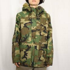 画像2: 90's U.S.MILITARY ECWCS GEN1 ウッドランドカモ GORE-TEXパーカ MEDIUM-SHORT (2)