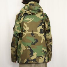 画像3: 90's U.S.MILITARY ECWCS GEN1 ウッドランドカモ GORE-TEXパーカ MEDIUM-SHORT (3)