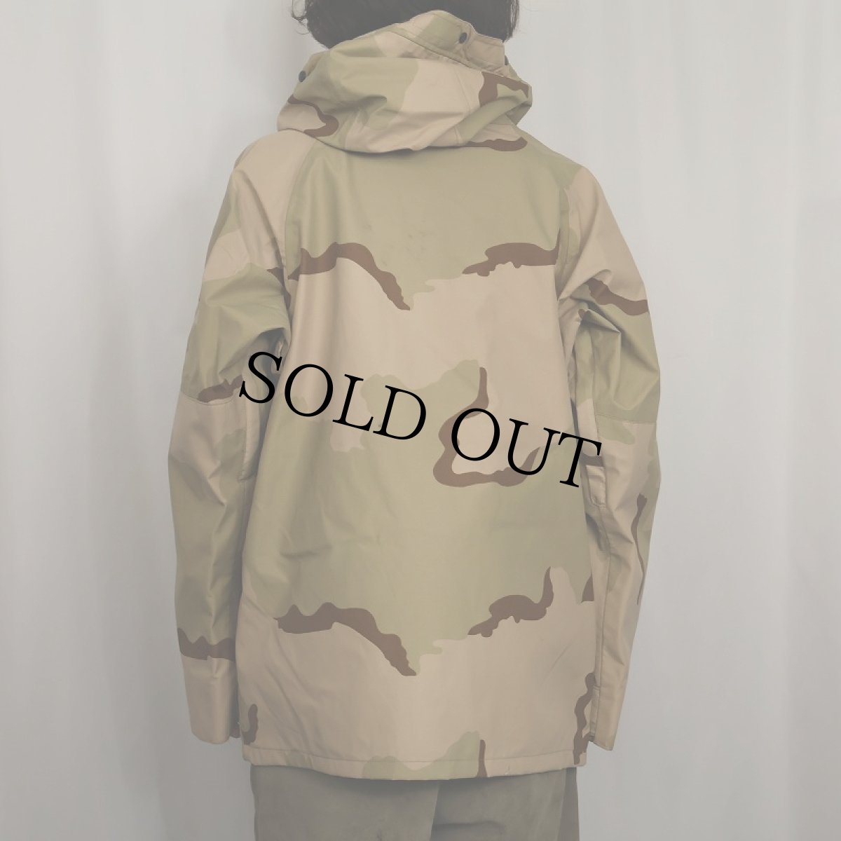 画像3: 90〜2000's U.S.MILITARY ECWCS GEN1 デザートカモ GORE-TEXパーカ MEDIUM-REGULAR (3)