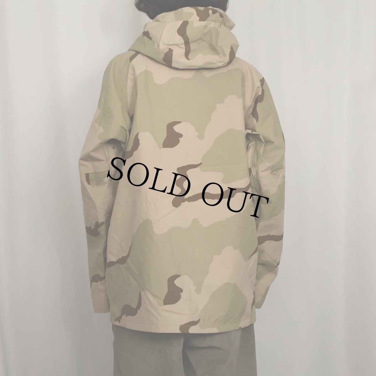 画像3: 2000's U.S.MILITARY ECWCS GEN1 デザートカモ GORE-TEXパーカ MEDIUM-REGULAR (3)