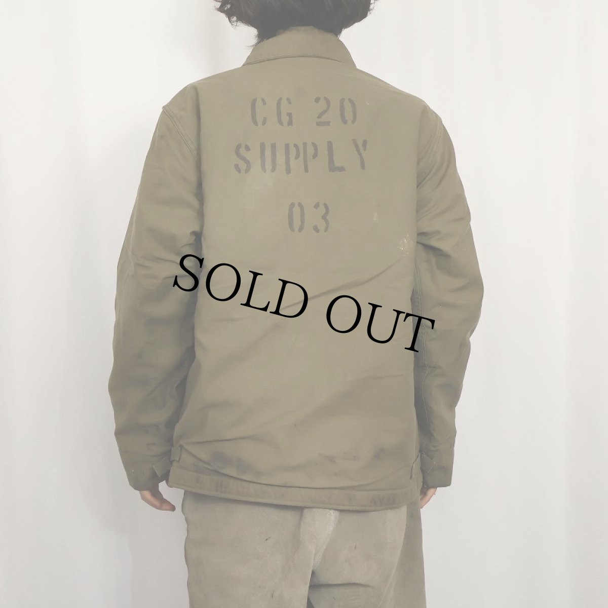 画像4: 80's U.S.NAVY A-2 ステンシル入り デッキジャケット LARGE (4)