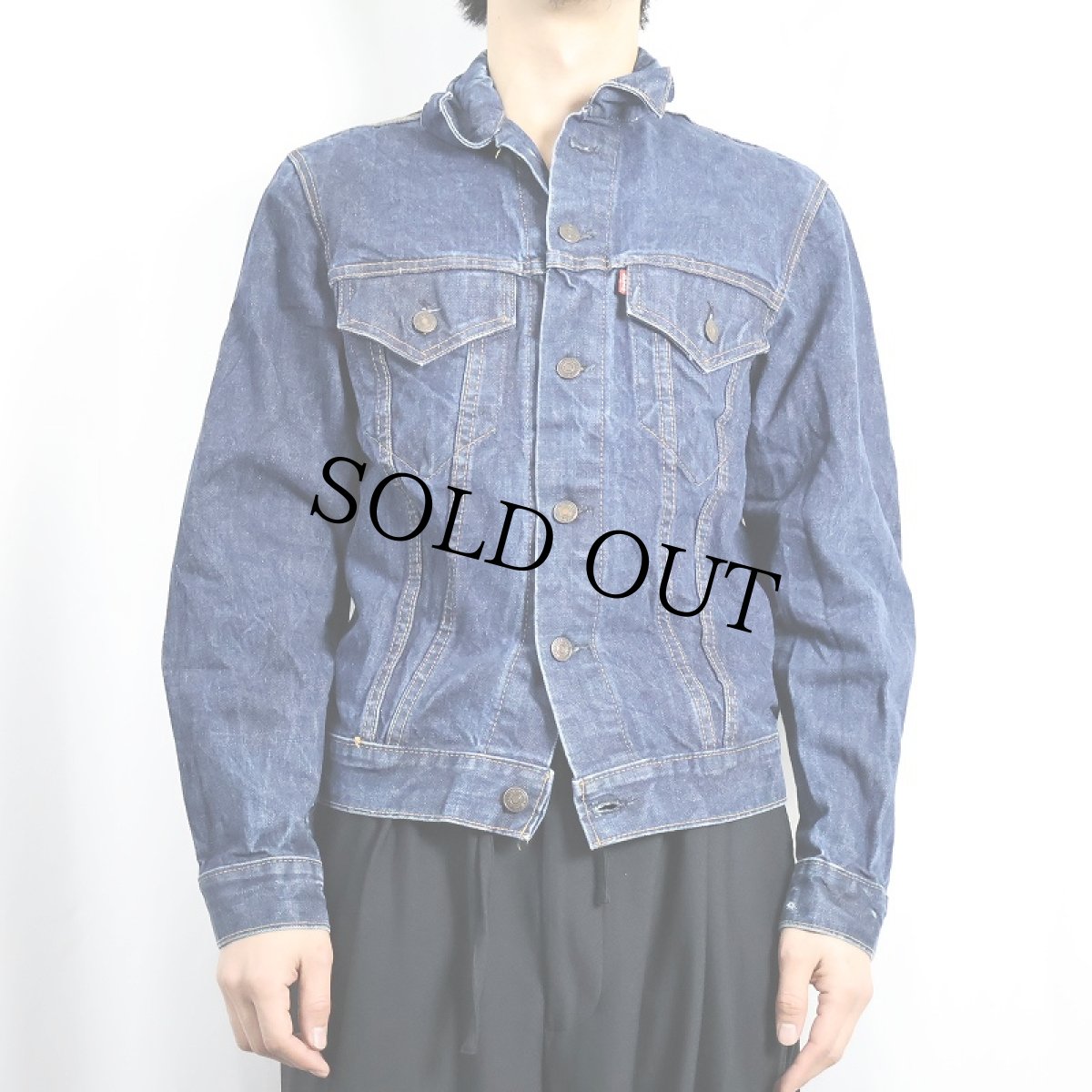画像2: 60's LEVI'S 70505 BIGE デニムジャケット (2)
