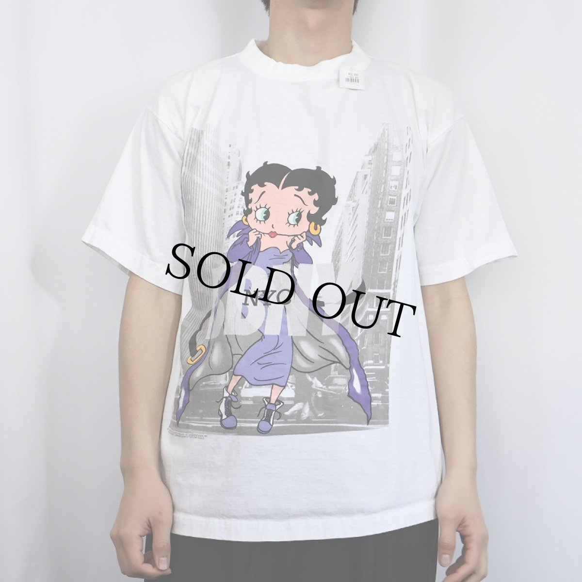 画像2: 90's Betty Boop USA製 DKNYパロディプリントTシャツ L (2)