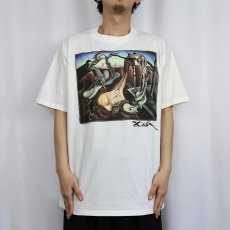 画像2: 90's SALVADOR DALI USA製 "APIDER OF THE EVENING" アートプリントTシャツ MINT CONDITION L (2)