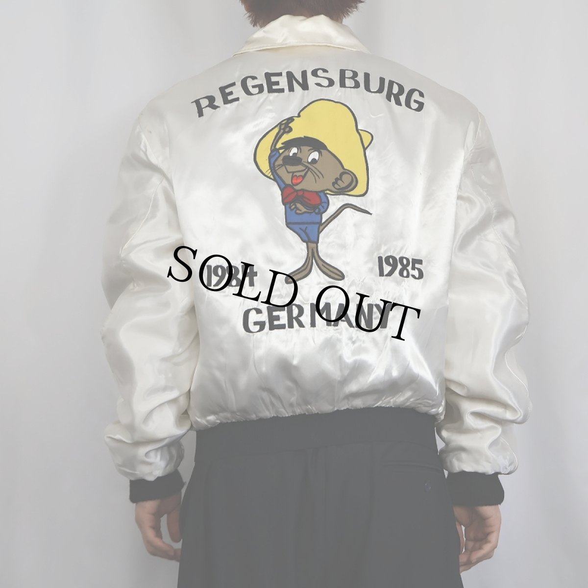 画像3: 80's PEGENSBURG GERMANY "スピーディー・ゴンザレス" 中綿入り スーベニアジャケット (3)