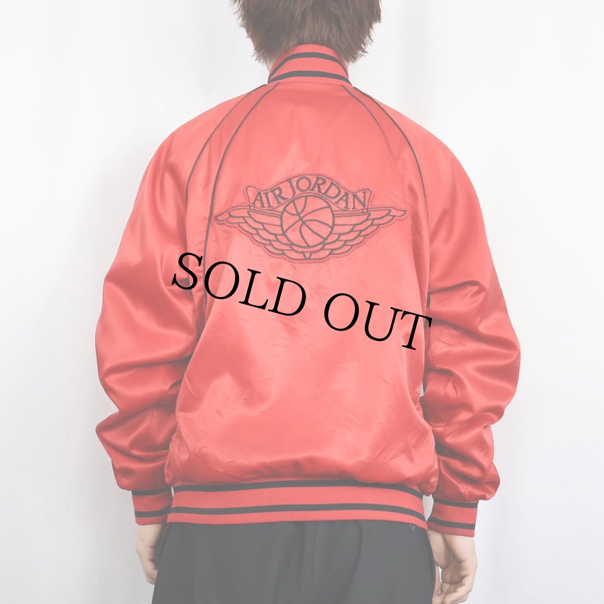 画像4: 80's NIKE 紺タグ "AIR JORDAN” ウィングロゴ 中綿入り ナイロンジャケット L (4)