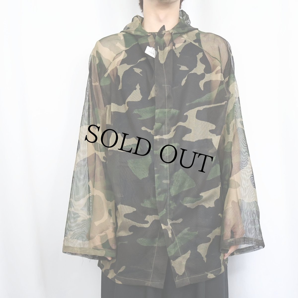 画像2: 90's USA製 カモ柄 モスキートパーカー L (2)
