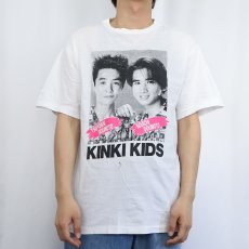 画像2: KINKI KIDS アイドルグループ プリントTシャツ L (2)