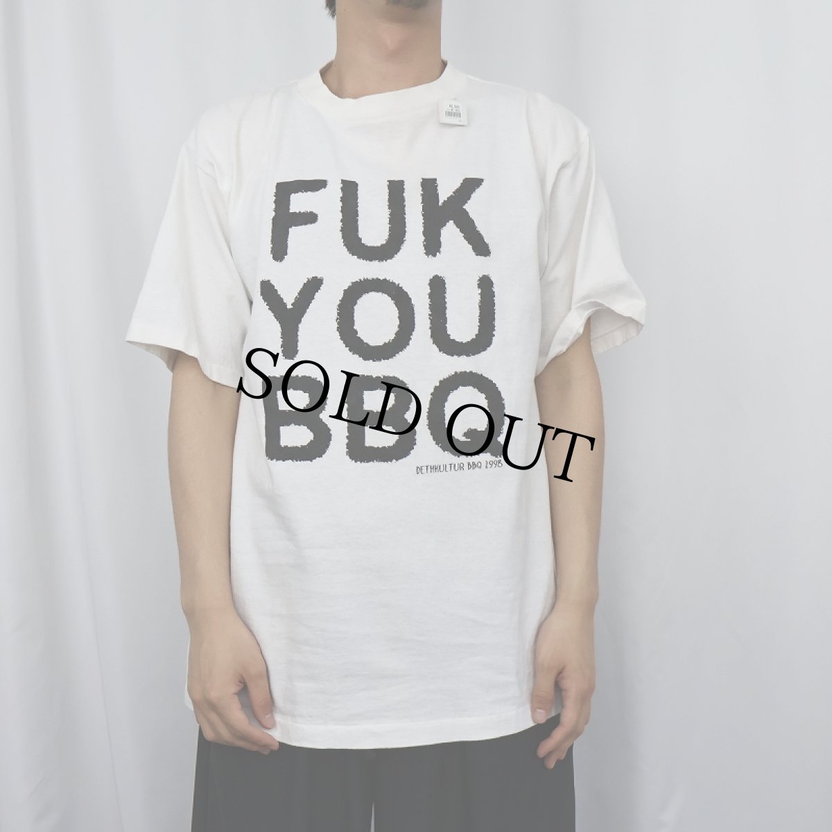 画像2: 90's "FUK YOU BBQ" ジョークプリントTシャツ L (2)