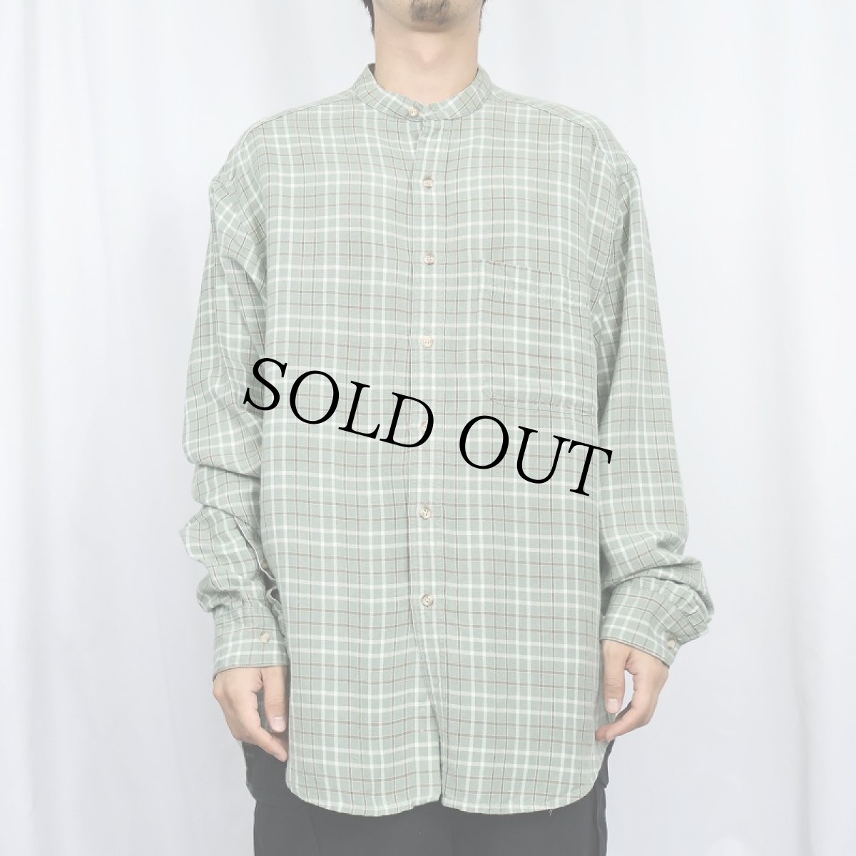 画像2: GAP チェック柄 ラミーレーヨン バンドカラーシャツ M (2)