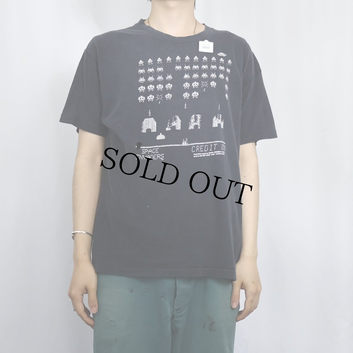 画像2: 80's Space Invaders USA製 ゲームプリントTシャツ BLACK XL (2)