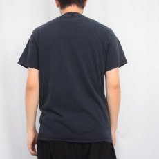 画像3: Charles Manson "HELTER SKELTER" カルト指導者 プリントTシャツ BLACK (3)