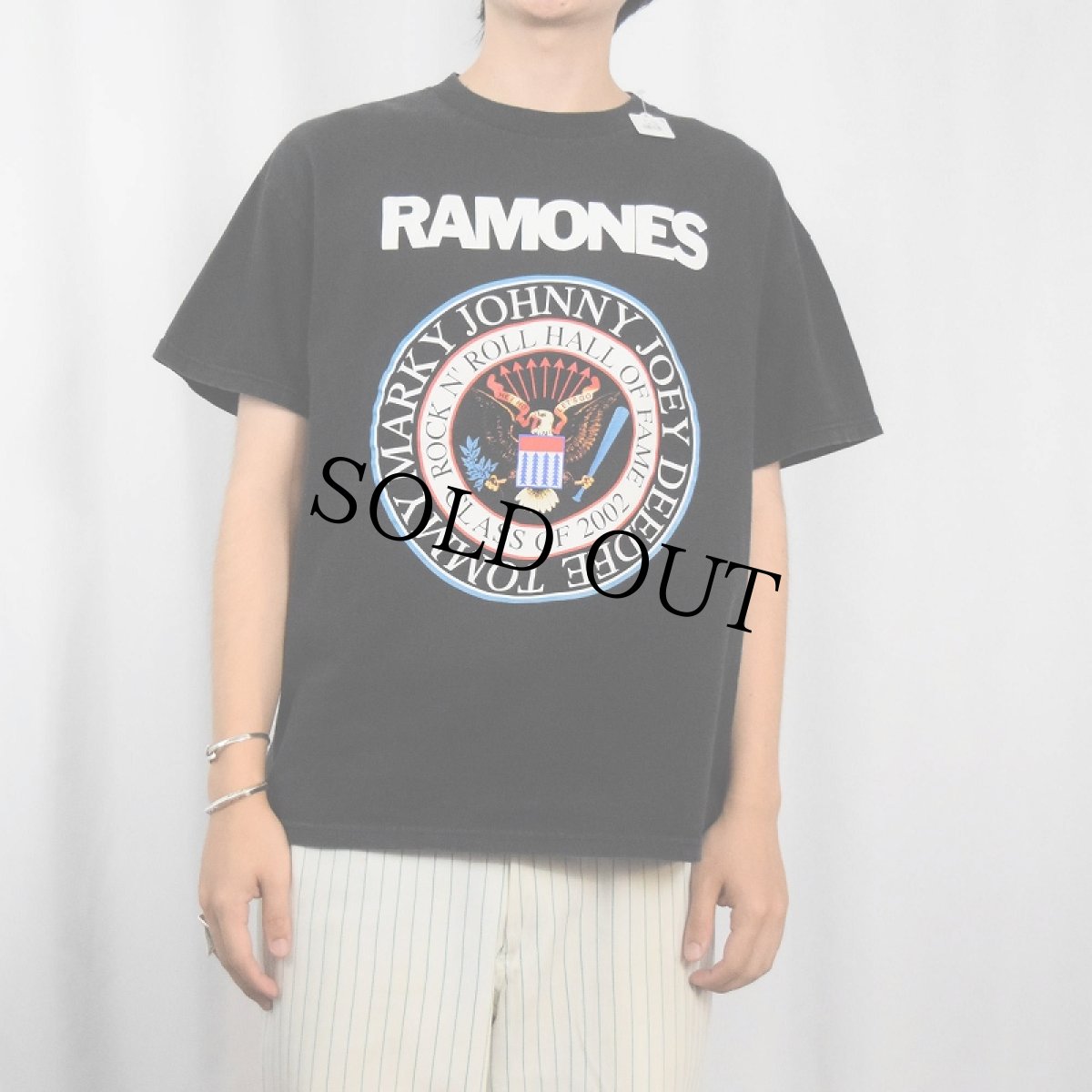 画像2: 2000's RAMONES パンクロックバンド プリントTシャツ BLACK L (2)