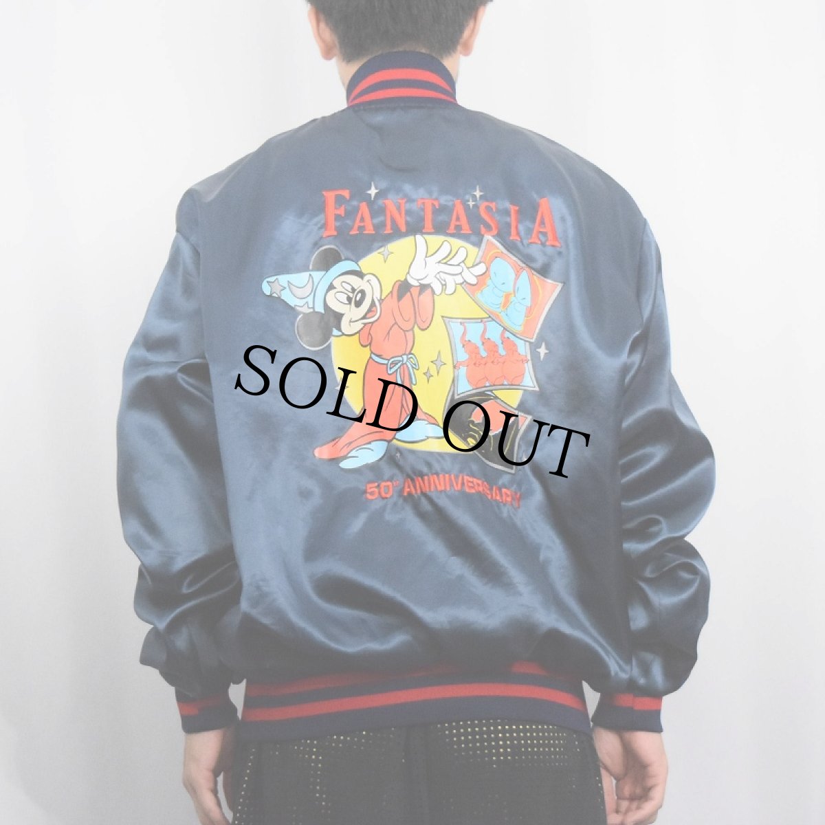 画像4: 90's Disney USA製 "FANTASIA 50th ANNIVERSARY" 刺繍サテンスタジャン XL (4)