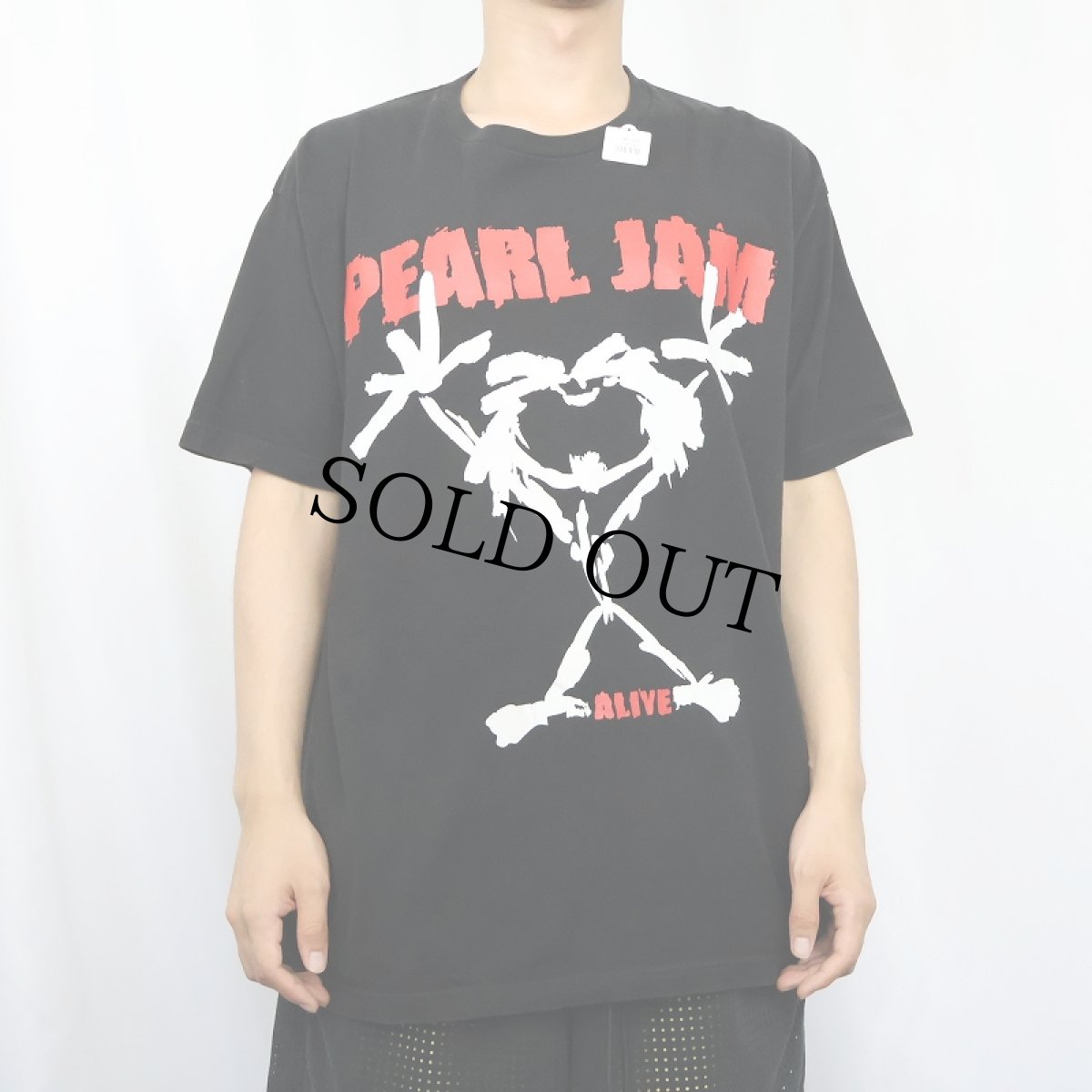 画像2: PEARL JAM USA製 "ALIVE" ロックバンドプリントTシャツ BLACK (2)