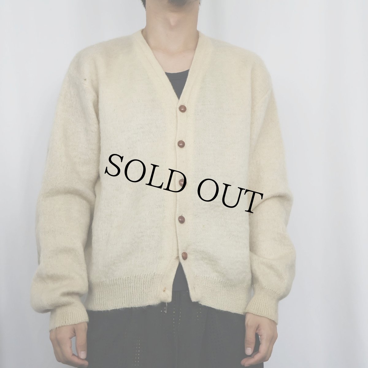 画像2: 60's TOWNE AND KING エルボーパッチ付き モヘアニットカーディガン size44 (2)