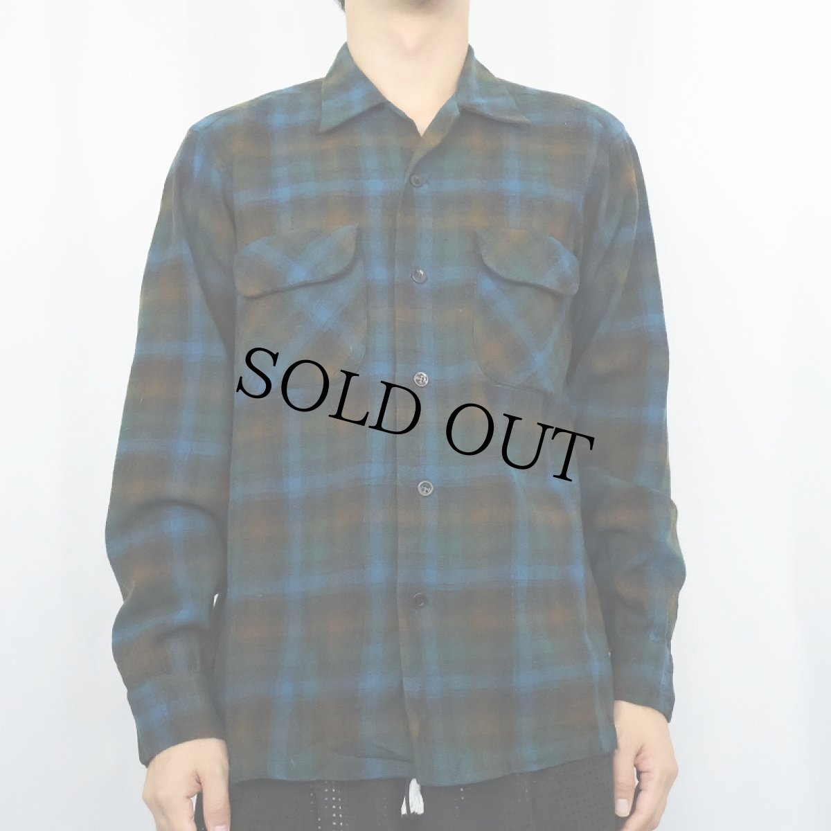 画像2: 60's PENDLETON オンブレーチェック柄 ウールオープンカラーシャツ M (2)