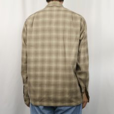 画像3: 70〜80's PENDLETON オンブレーチェック柄 ウールオープンカラーシャツ M (3)