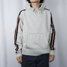 画像2: 90's POLO SPORT Ralph Lauren ポリスパッチ付き 前V スウェットフーディー M (2)