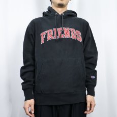 画像2: Champion REVERSE WEAVE "FRIENDS" プリントスウェットフーディー BLCK M (2)