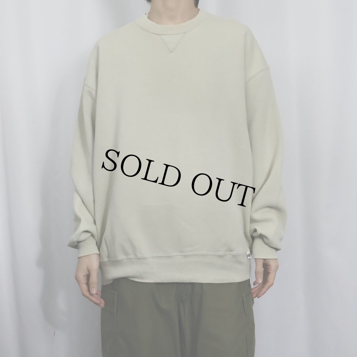 画像2: 90's RUSSEL ATHELETIC USA製 前V 無地スウェット XL (2)