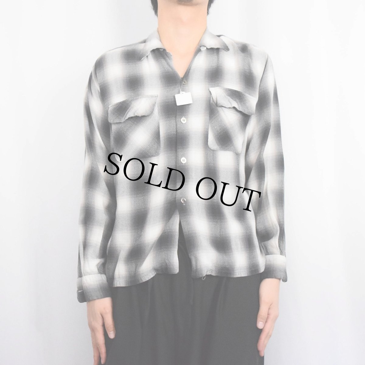 画像2: 50〜60's Riviera オンブレーチェック柄 レーヨンオープンカラーシャツ (2)