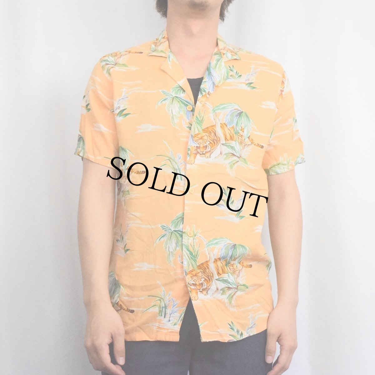 画像2: 〜80's CHESS KING オールオーバーパターン タイガー柄 レーヨンアロハシャツ M (2)