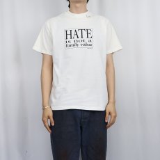 画像2: 90's DONT PANIC USA製 "HATE in not a family value" プリントTシャツ M (2)