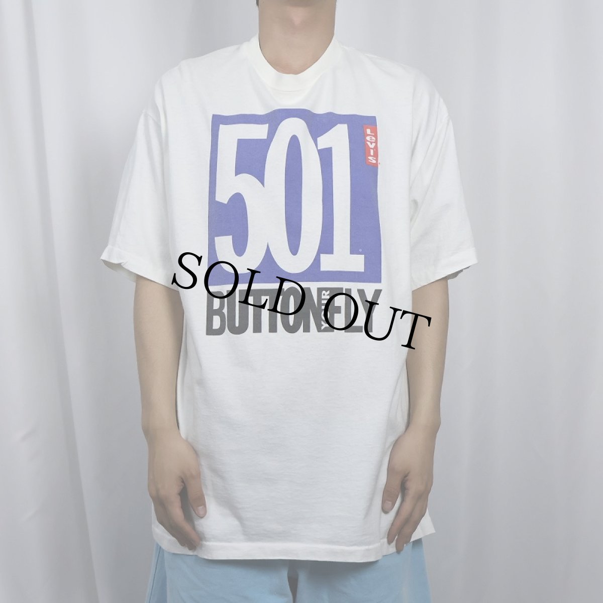 画像2: 90's Levi's USA製 "501 BUTTONFLY" ロゴプリントTシャツ XL (2)