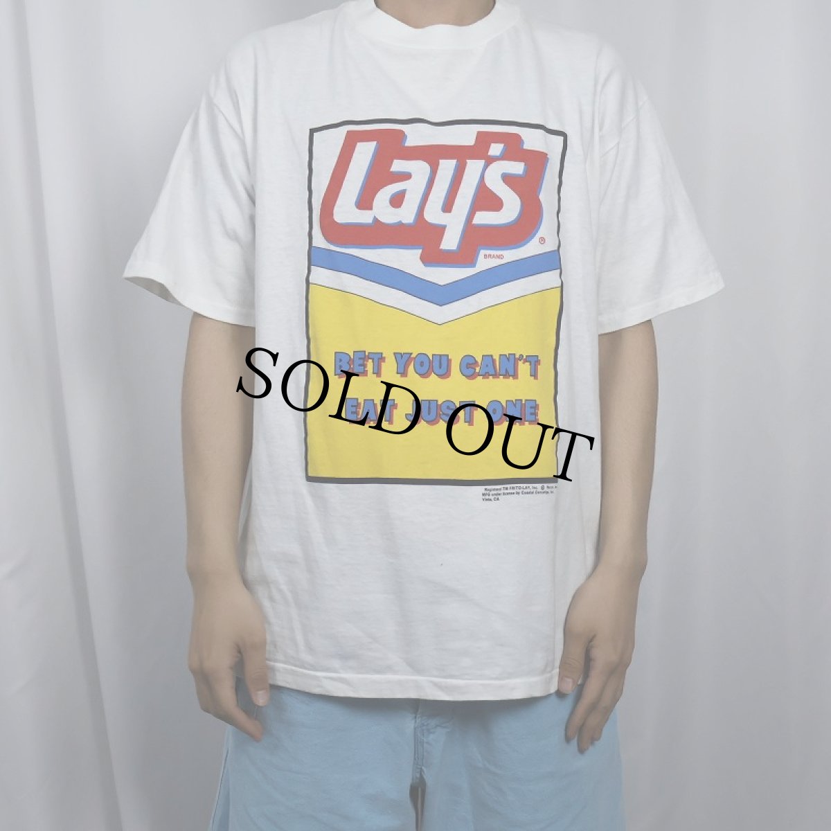 画像2: Lay's "Bet you can't eat just one" お菓子メーカー プリントTシャツ L (2)