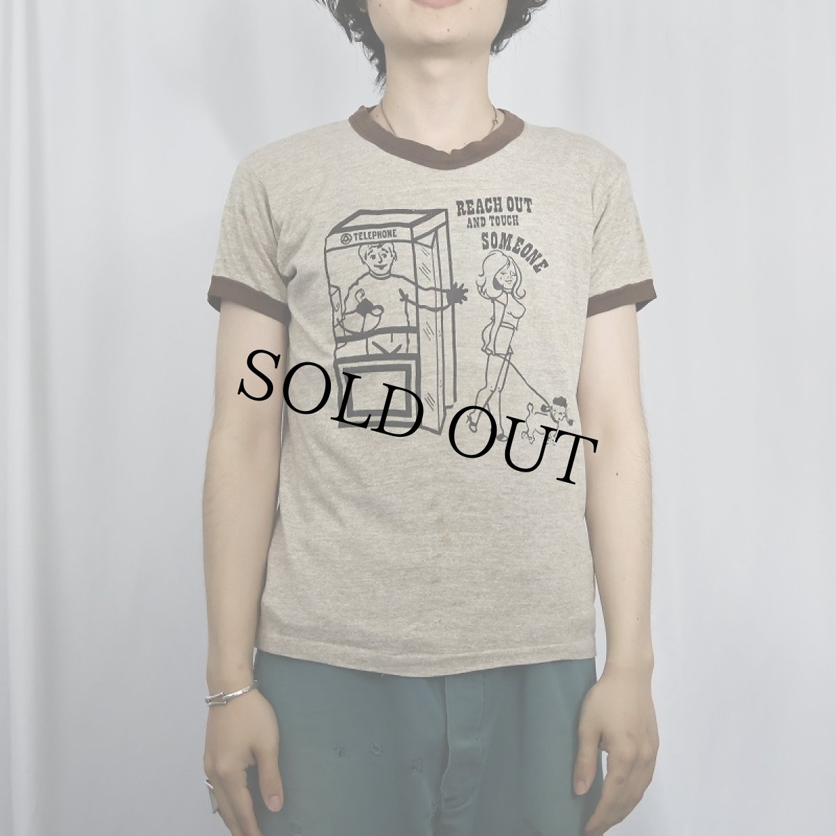 画像2: 70〜80's "REACH OUT AND TOUCH SOMEONE" プリントリンガーTシャツ M (2)