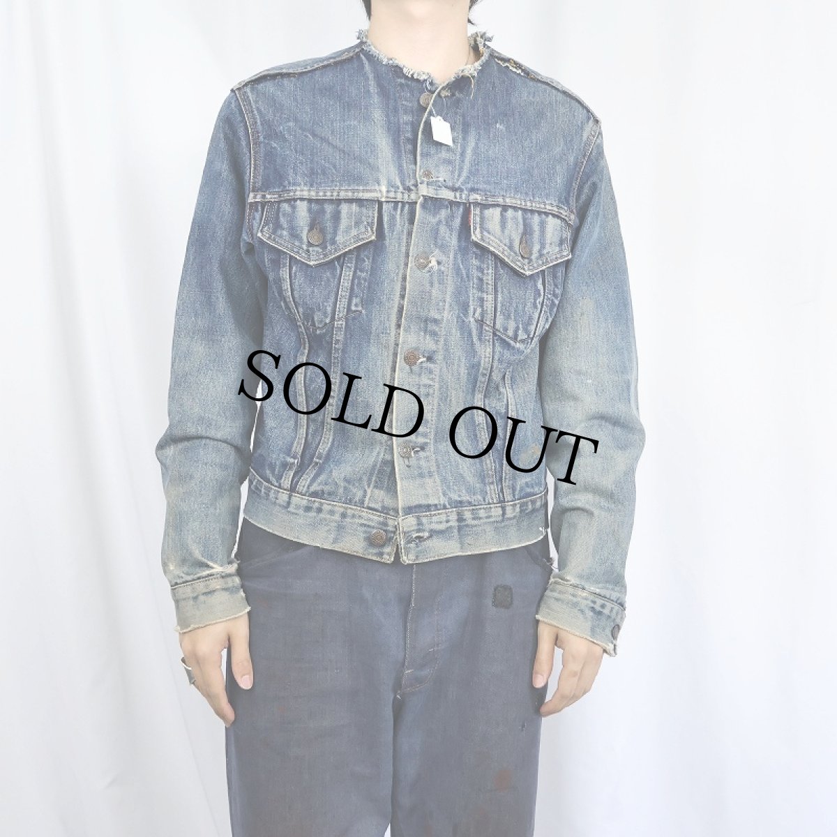 画像2: 60〜70's LEVI'S 70505 BIGE デニムジャケット (2)