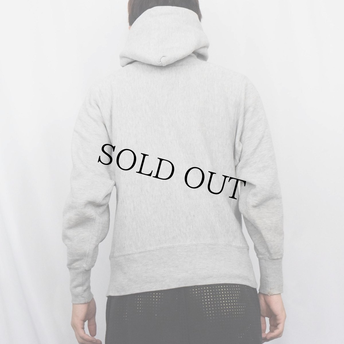 画像3: 70's Champion REVERSE WEAVE USA製 青単色タグ "NAVY" 染み込みプリント スウェットフーディー S (3)