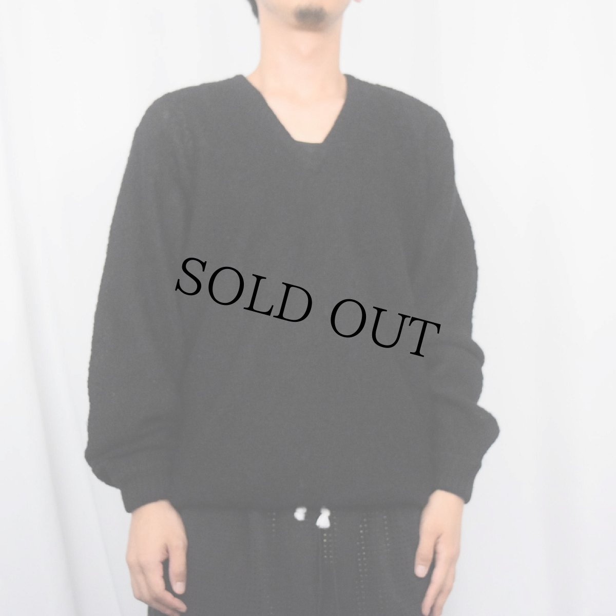 画像2: 60's THE STAG SHOP by RAMBULE Vネック モヘアニットセーター BLACK L (2)