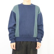 画像2: 90's RUSSELL ATHLETIC USA製 前V 切り替えデザインスウェット M (2)
