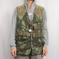 画像2: 70〜80's リザードカモ柄 ハンティングベスト (2)