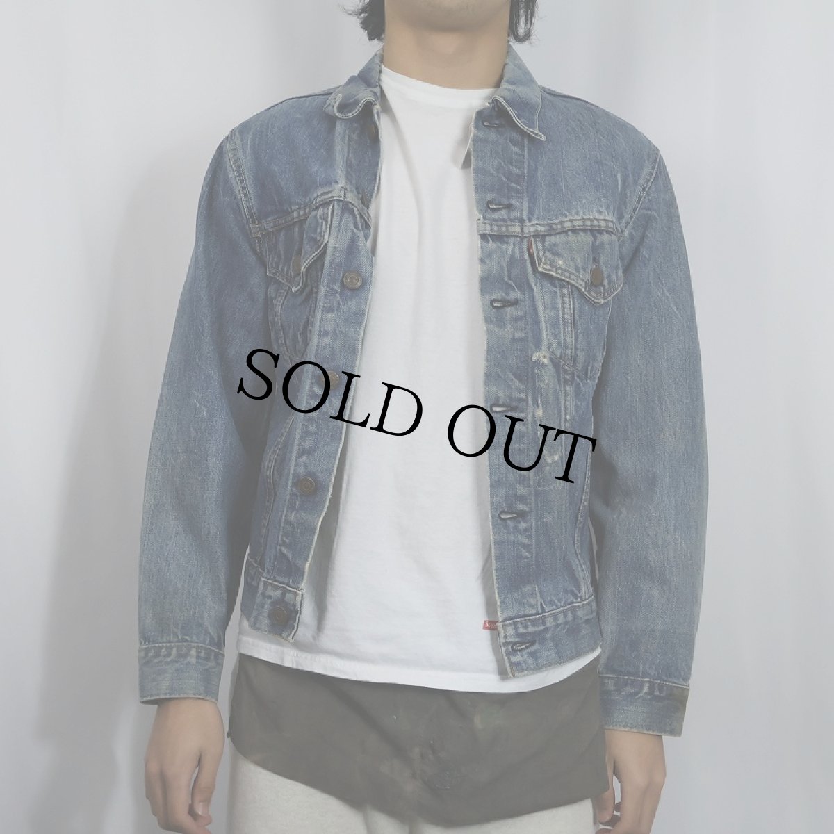 画像2: 60〜70's LEVI'S 70505 BIGE デニムジャケット (2)