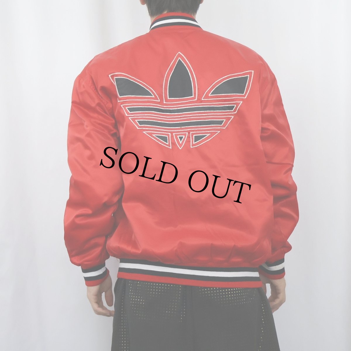 画像3: adidas パッチ付き キルティングライナー ナイロンスタジャン size40 (3)