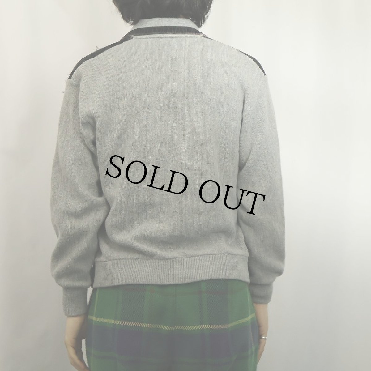 画像3: 70's McBriar 格子柄 ベロア切り替え アクリルニットジャケット (3)