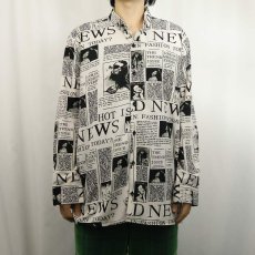 画像2: ニュースペーパー柄 ボタンダウンシャツ  (2)