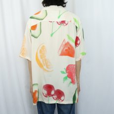 画像3: no boundaries フルーツ柄 レーヨンオープンカラーシャツ L タグ付き未使用 (3)
