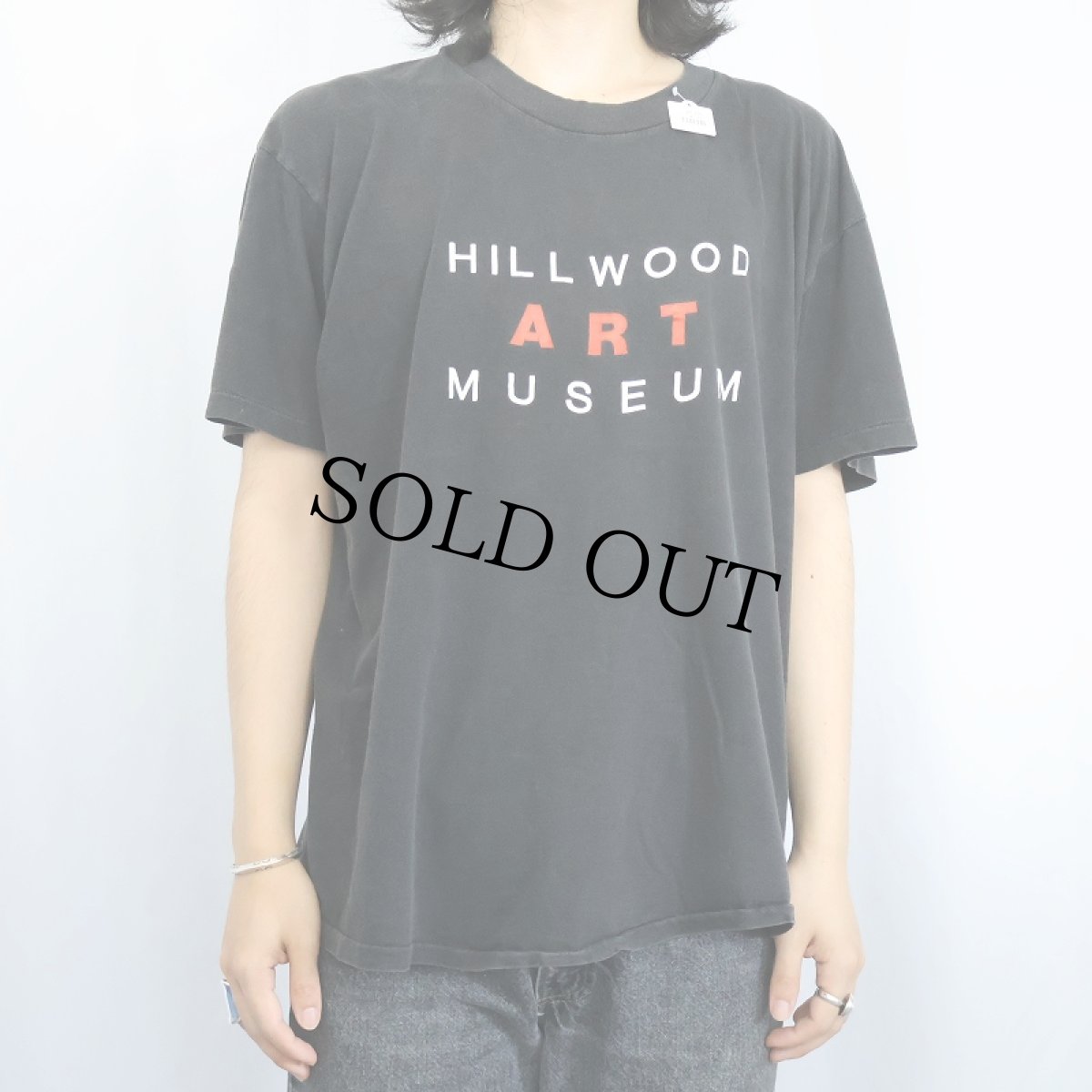 画像2: 80〜90's USA製 "HILWOOD ART MUSEUM" 博物館プリントTシャツ BLACK XL (2)
