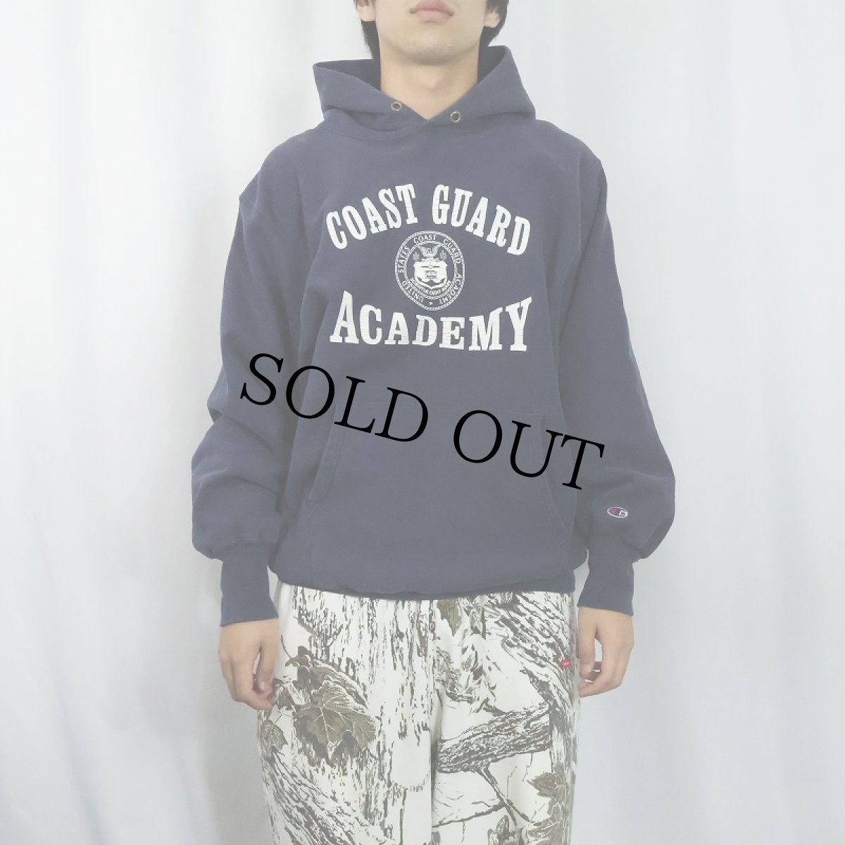 画像2: 90's Champion REVERSE WEAVE USA製 "COAST GUARD ACADEMY" スウェットフーディー XL (2)