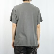 画像3: ROBERT CRUMB "Keep on Truckin'" コミックプリントTシャツ (3)