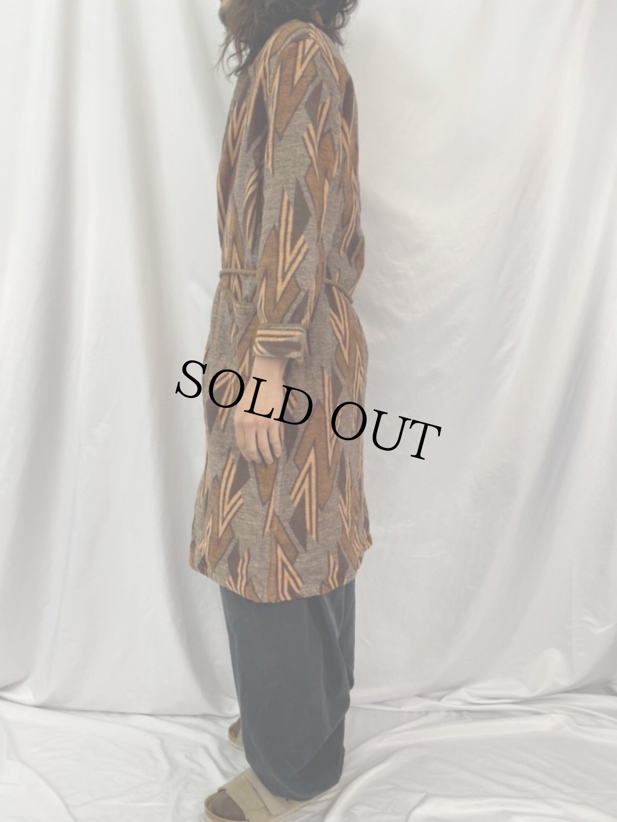 画像3: 40's Beacon ネイティブ柄 ブランケットガウン (3)