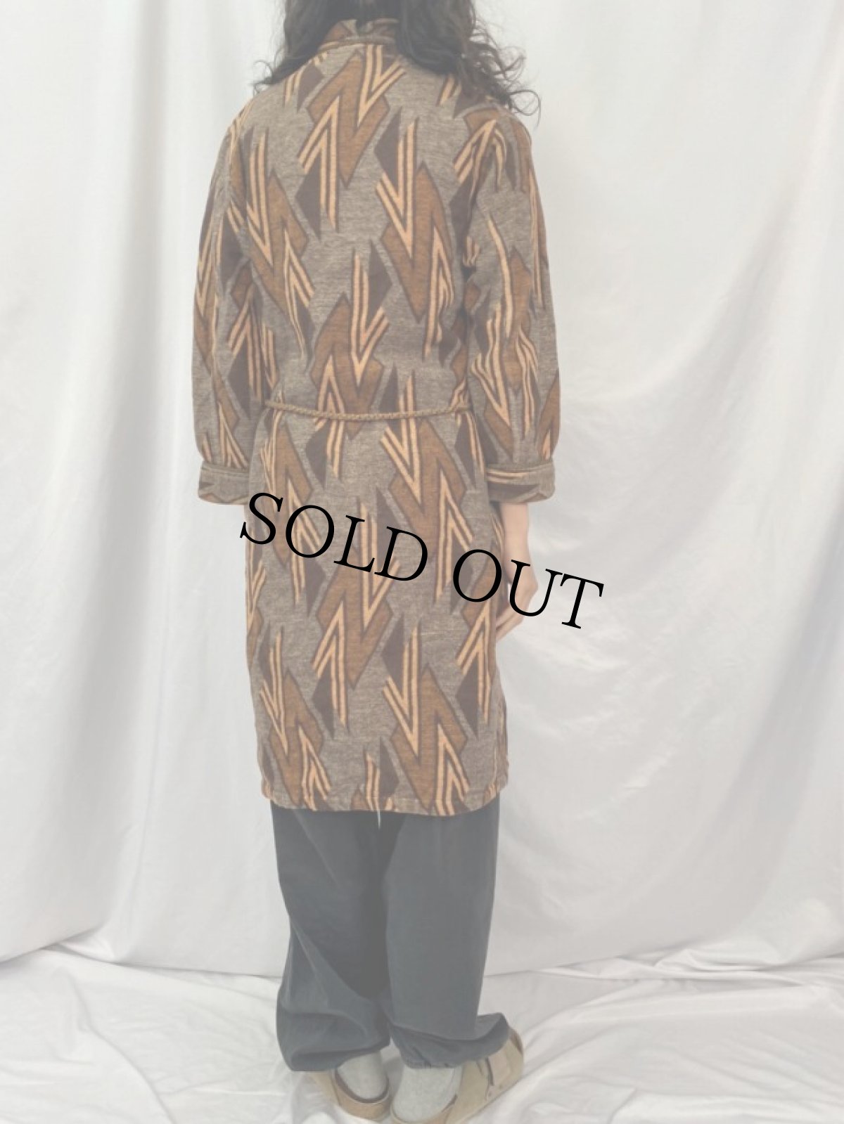 画像4: 40's Beacon ネイティブ柄 ブランケットガウン (4)