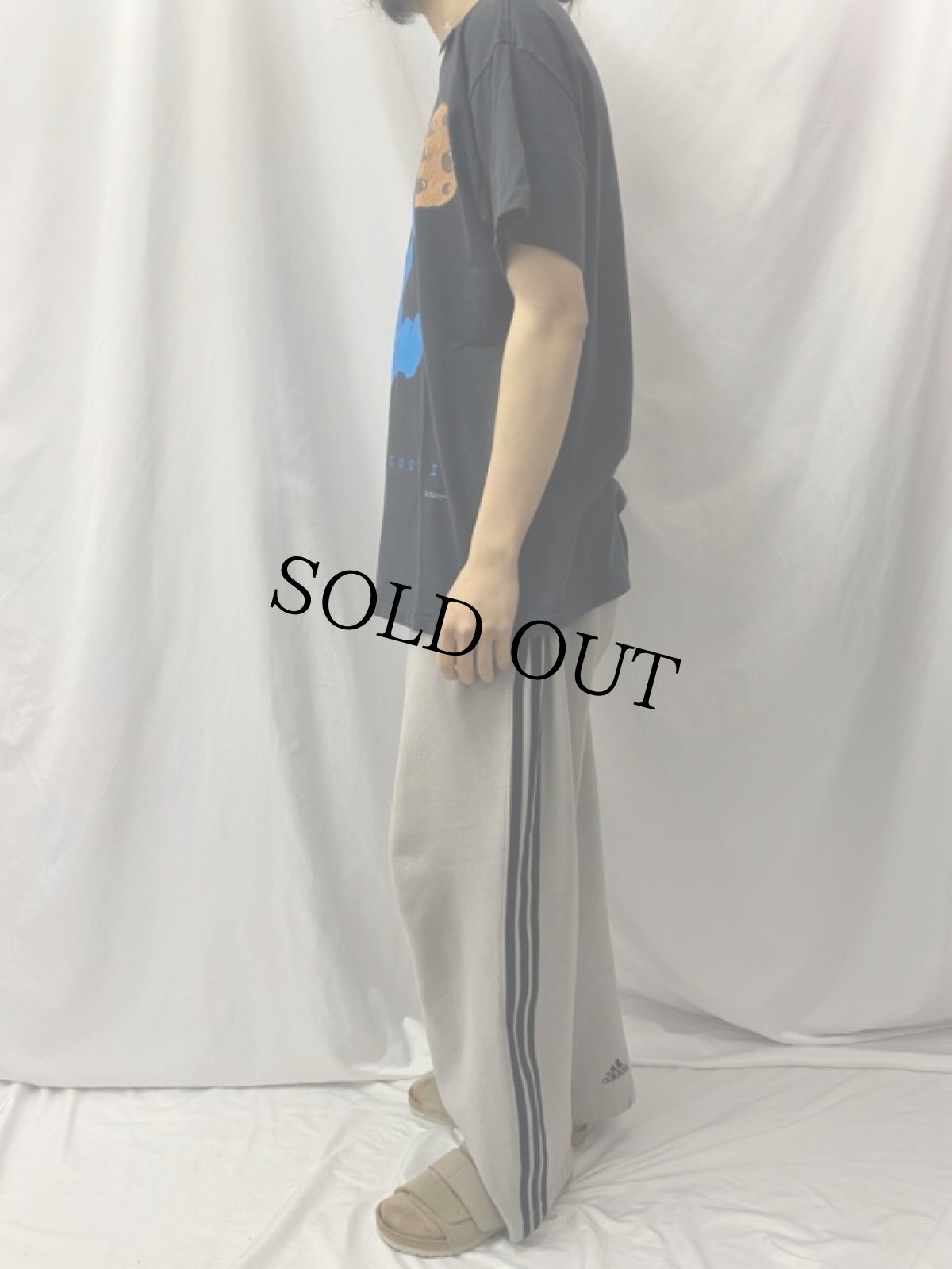 画像3: 90's COOKIE MONSTER USA製 "NIKE" パロディTシャツ XL (3)